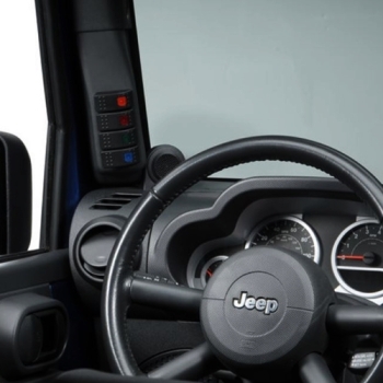 Jeep Wrangler JK Konsole Schalterkonsole ohne Schalter am Scheibenrahmen A-Säule links 11-18