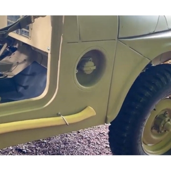 Preview: Jeep Willys M38A1 right Side Panel with radio connection hole 52-66