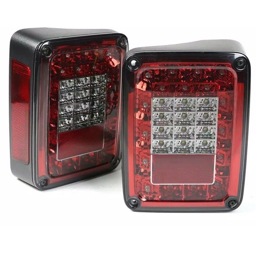 Jeep Wrangler JK 2er Set LED Rückleuchten US-Modell Smoke Rugged Ridge 07-18
