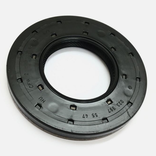 Jeep Wrangler JK rear Output Oil Seal NSG370 6-Gear manual Transmission 07-18