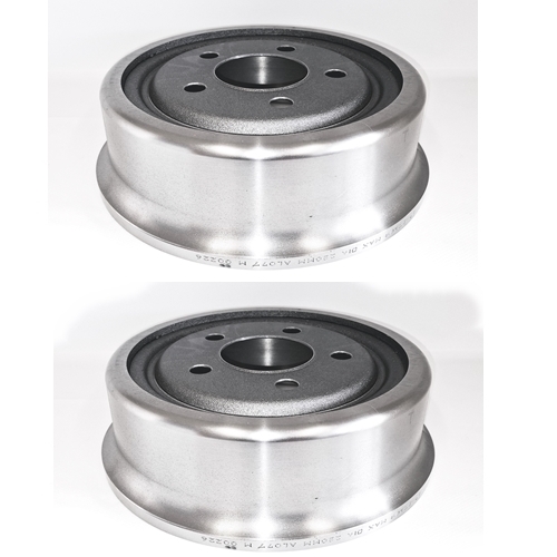 Jeep Wrangler YJ set of brake drums with brake pads 9" rear brake Raybestos 90-95