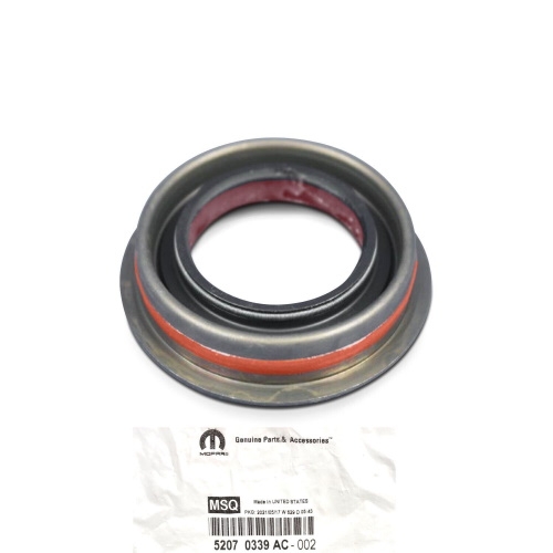 Jeep Commander XH XK Simmerring Cardan Input Chrysler 8.25" Rear Axle Mopar 06-10